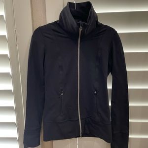 Lululemon black zip-up sweatshirt
